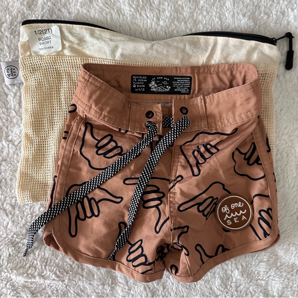 Of One Sea Hawaii Shaka Board Swim Shorts